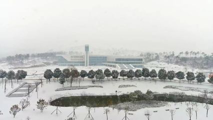 襄陽汽車職業(yè)技術學院