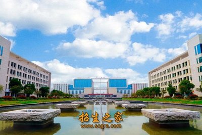 襄陽汽車職業(yè)技術學院