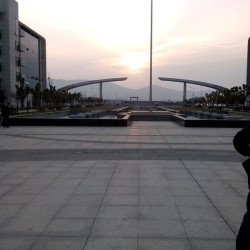 襄陽汽車職業技術學院 培養汽車產業人才的搖籃